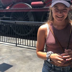 Meet your Posher, Katie